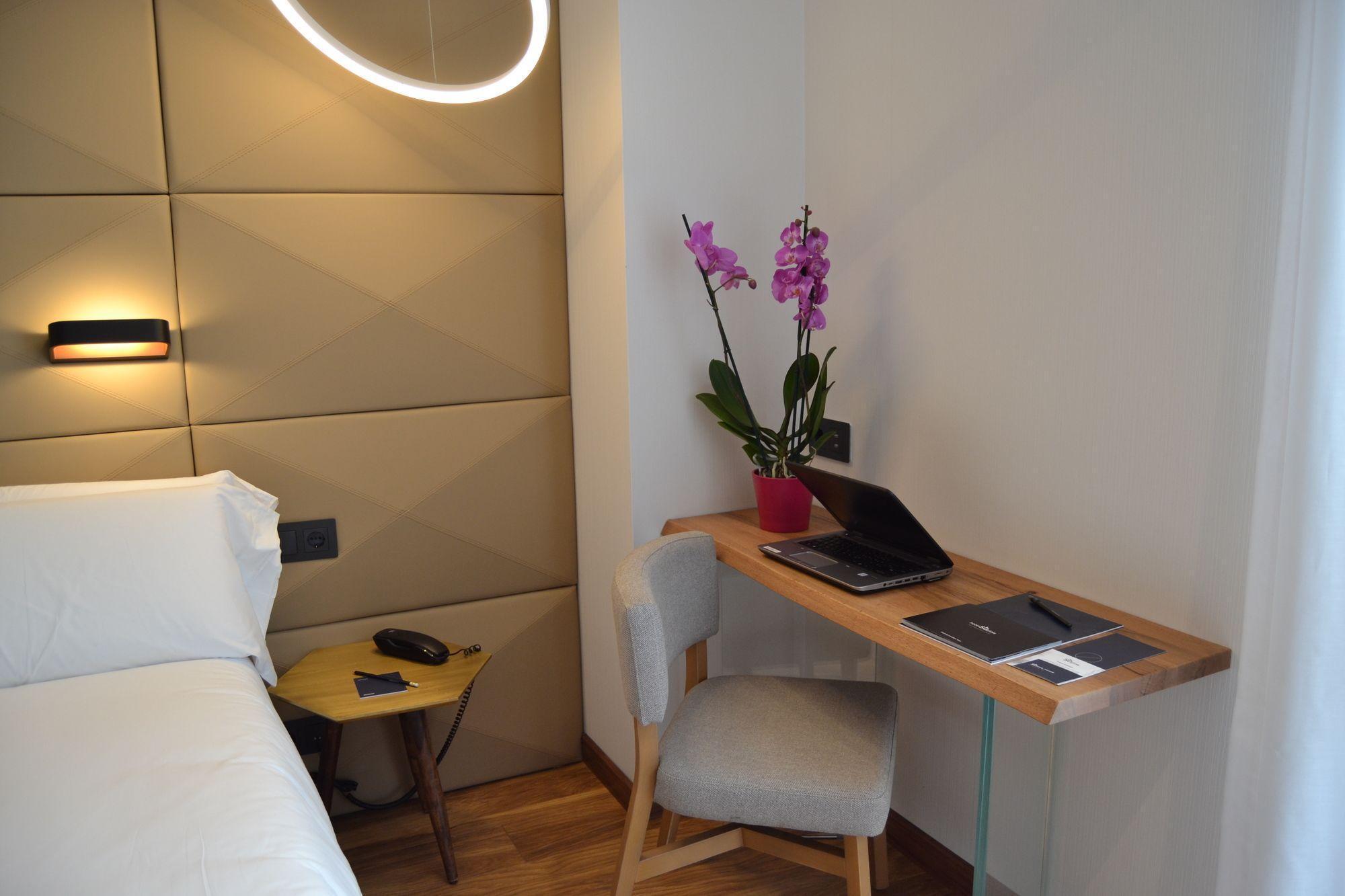 Hotel Sb Glow 巴塞罗那 外观 照片